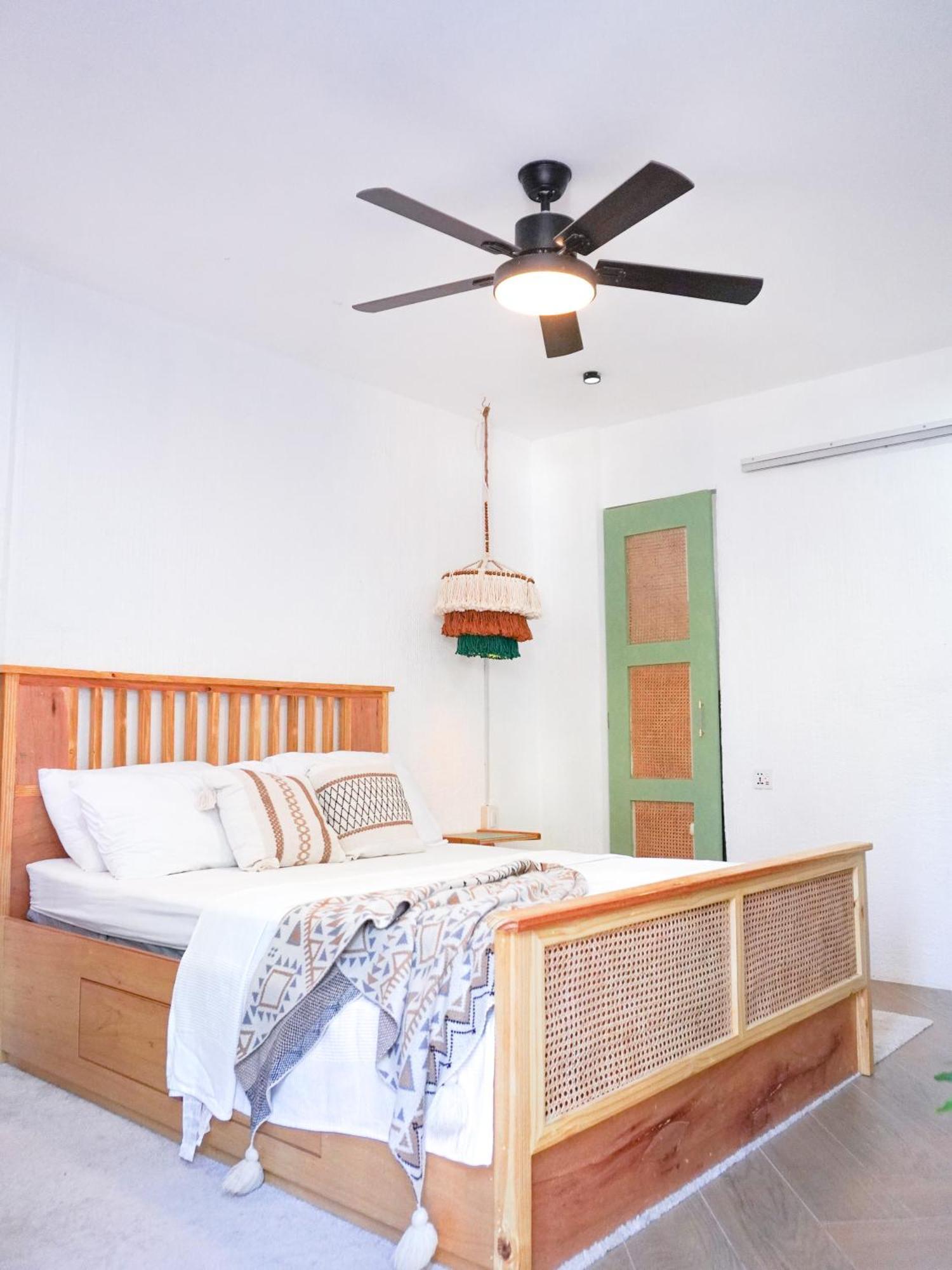 Urban Oasis Resort, Tarlac المظهر الخارجي الصورة